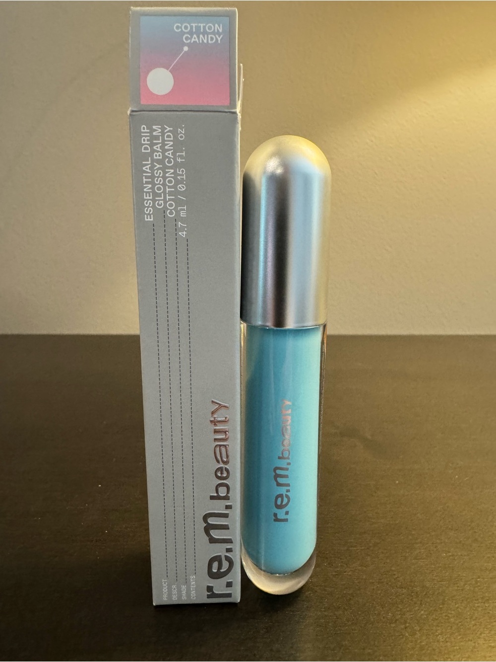r.e.m. beauty Essential Drip Glossy Balm Cotton Candy 4.7 ml .15 oz Full Size